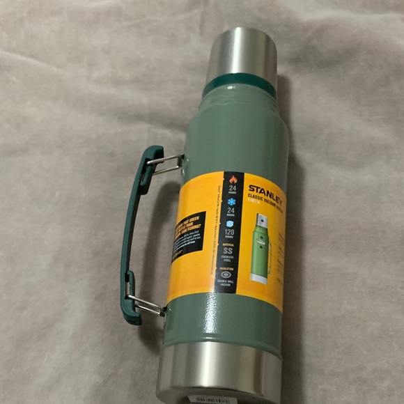 Stanley Green and Silver Thermos - Picture 2 of 6
